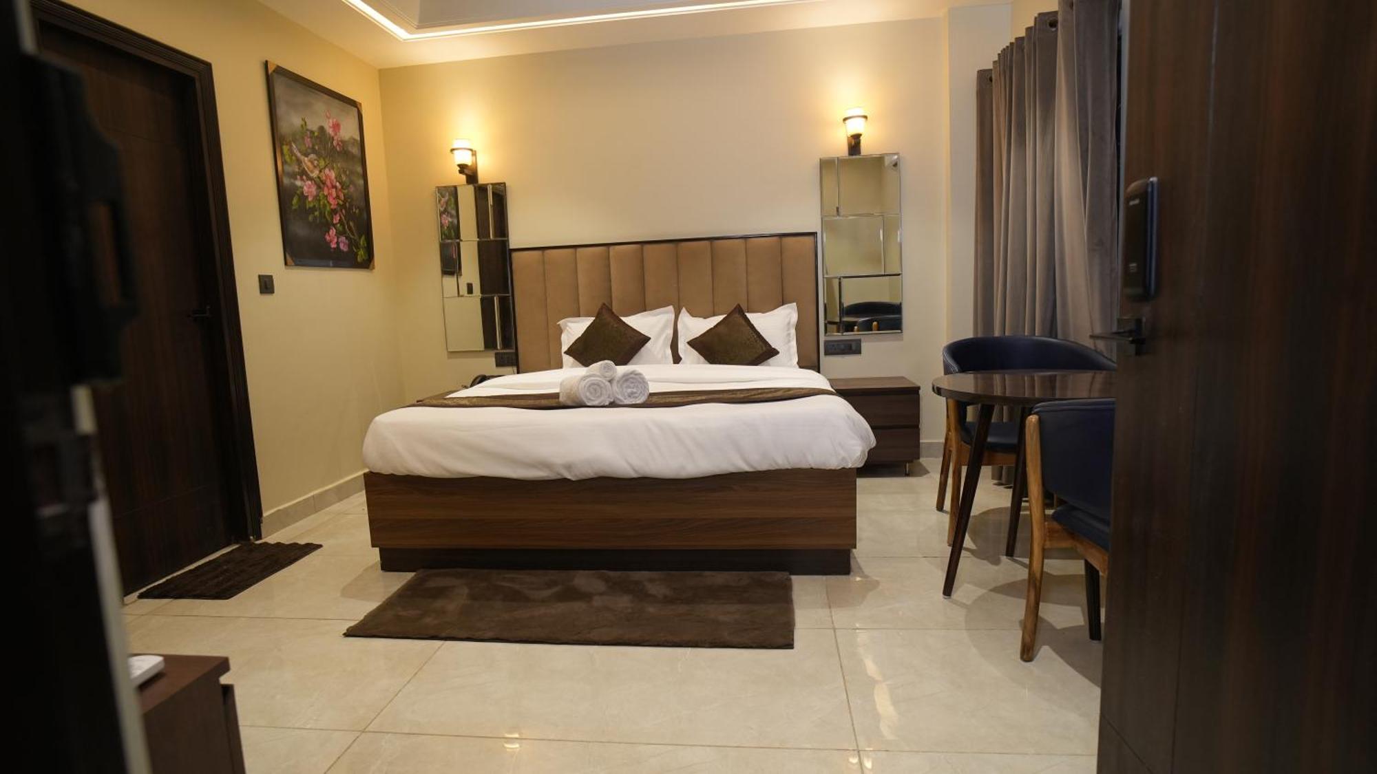 Hotel Lords Valley Rishīkesh Екстериор снимка